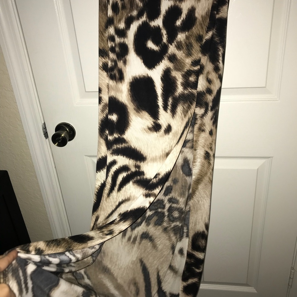 Dress - Picture 4 of 6